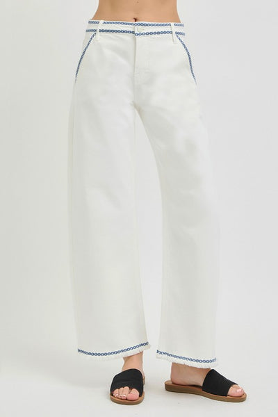 Barrel Emb Tc Hr Crop - Cream