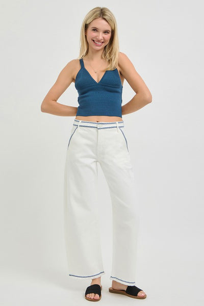 Barrel Emb Tc Hr Crop - Cream