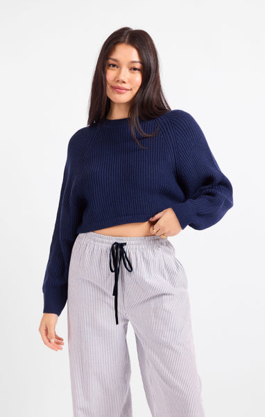 Calm Reader Pullover - Navy