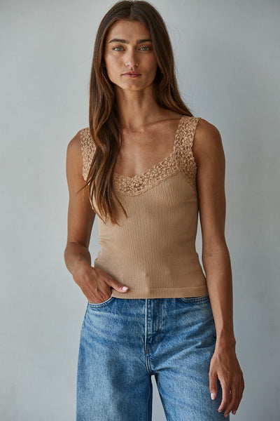 Lola Lace Cami - Brown