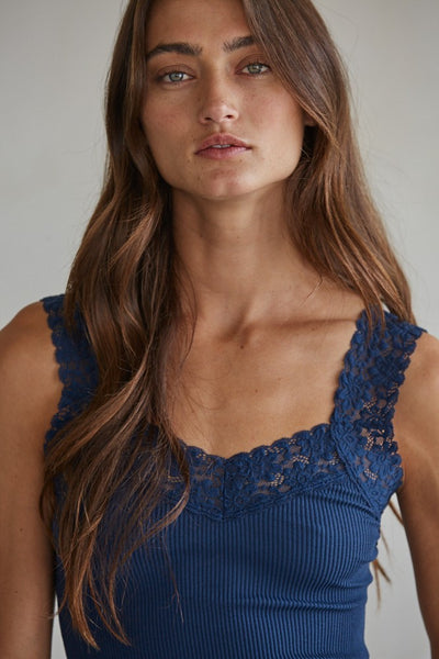 Lola Lace Cami - Navy