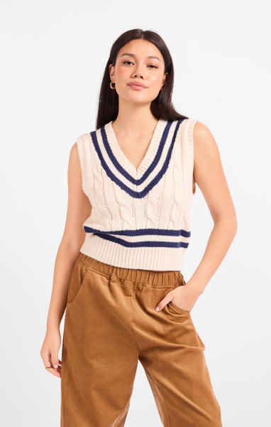 Novel V Neck Sweater Vest - Cream