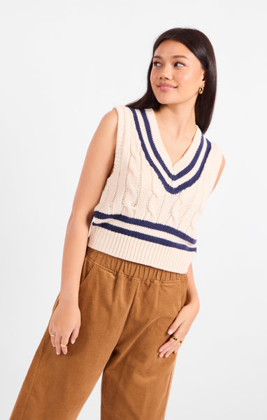 Novel V Neck Sweater Vest - Cream
