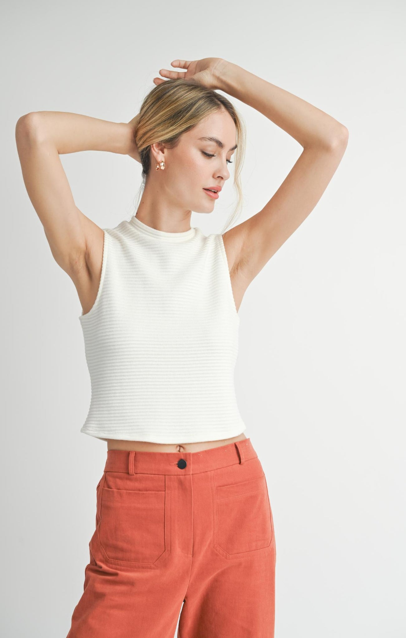 On A Stroll Cropped Tank - Ivory