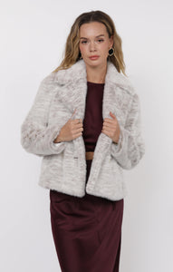 Pretty Fab Faux Fur Coat - Ivory